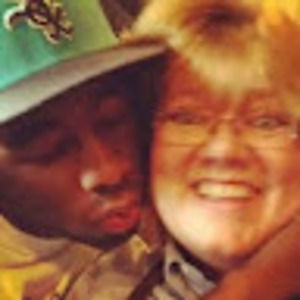 Meet your Posher, Carly